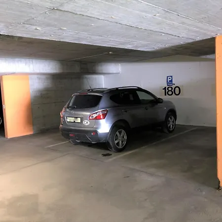 Lejlighed I På 72 M². Soveværelser: 1. Private Badeværelser: 2. Laax