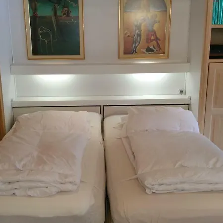 Di 72 M² Con 1 *